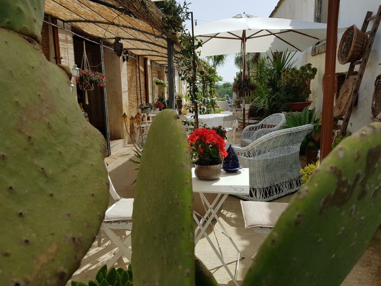 A Lumia Villa Noto Exterior photo